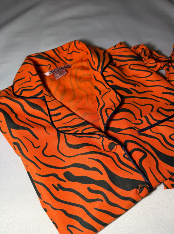 Zebra Desenli Turuncu Pijama Takımı